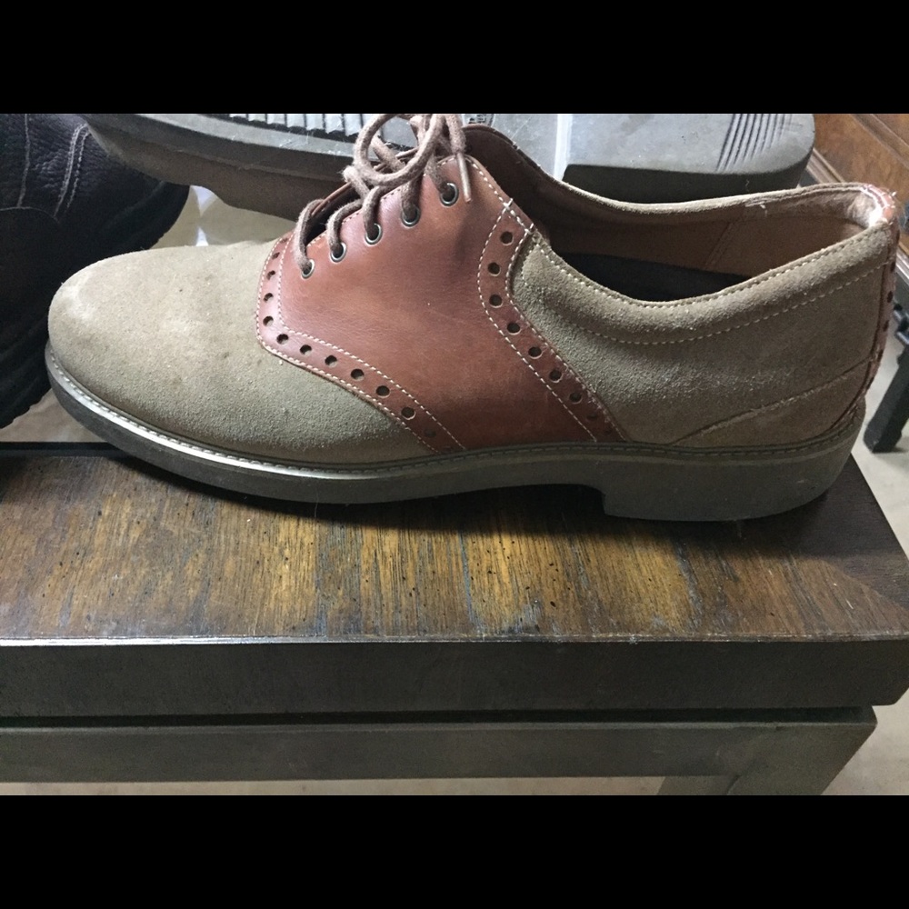 Shoes - Picture 2 of 2